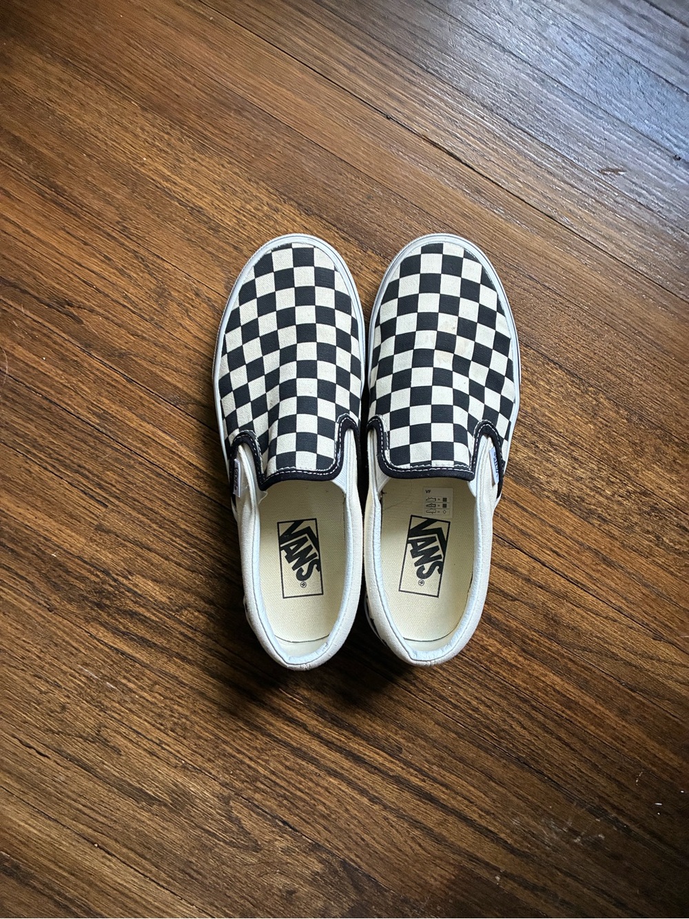 Vans Checkerboard Slip-On in Black and White - Picture 4 of 4